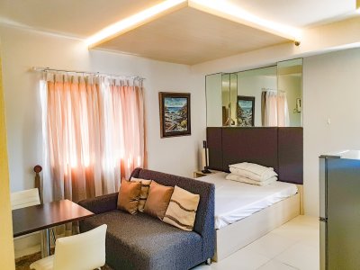 Fully Furnished Studio for RENT Midori Residences